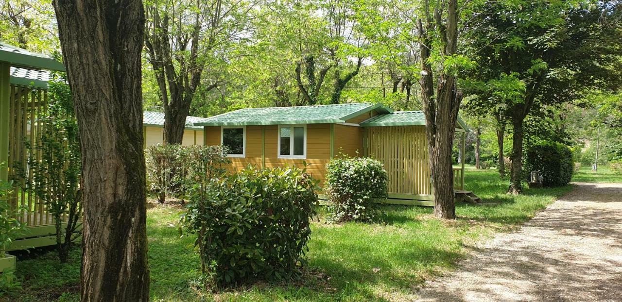 Camping Avec Piscine Et Riviere A Tournon Sur Rhone Ardeche Esterno foto